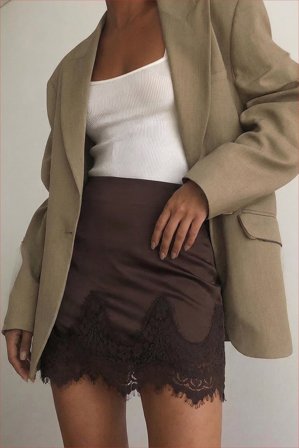 NA-KD Lace Scallop Satin Skirt - Satin nederdele - Brun - EU 36