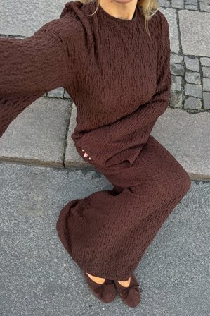 NA-KD Robe longue structurée à dos ouvert - Robes maxi à manches longues - Marron - EU 40