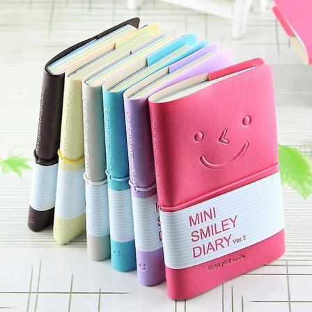 Bærbar Mini Smiley Dagbok Notatbok Med Lærskall, 1.5*7.3*125cm Liten Notatbokpakke, Sett Med 2