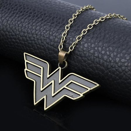 Wonder Woman W-bokstav halsband stickad kedja filmtillbehör