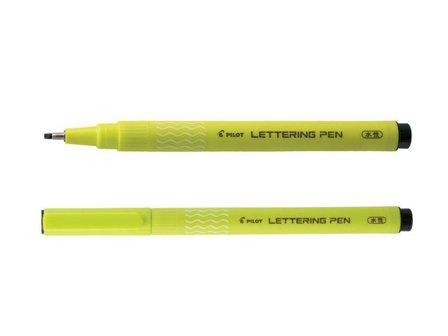 PILOT Kalligrafipenna, fiberspets, 2,0 mm spets, vit pennkropp, svart bläck - Lyreco - Kontorsmaterial - Pennor - Kalligrafipennor