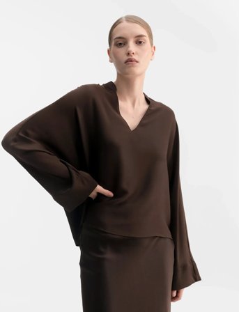 Ahlvar Gallery Nina V-Neck Silk Blouse - Brown - XS