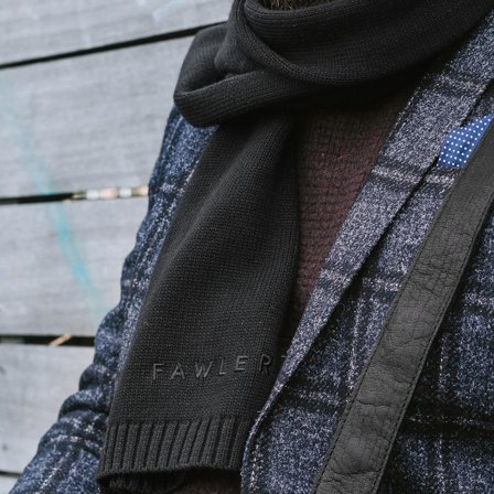 Franky Svart Urbant Skjerf for menn - Vinterskjerf