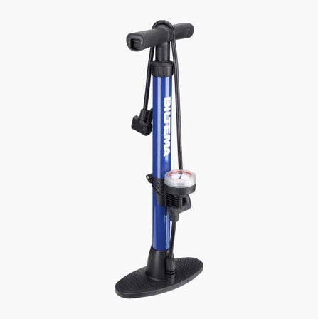 Biltema - Sykkelpumpe med Manometer, Fotpumpe av Plast, Passer til Schrader, Presta og Dunlop-ventiler, Ekstra Nipler for Luftmadrass og Baller
