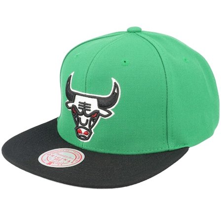 Mitchell & Ness - Verde snapback Gorra - Chicago Bulls Core Basic Green/Black Snapback @ Hatstore