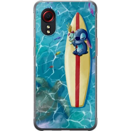 Kompatibel Mobilcover til Samsung Galaxy Xcover 5 Afslappende illustration af Stitch der hviler på et surfbræt i klart turkisfarvet vand