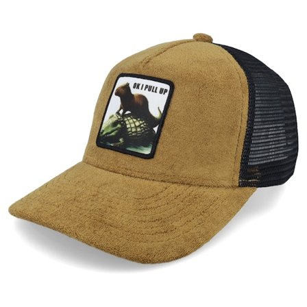 Iconic - Beige trucker Kasket - Capybara Crocodile Terry Caramel/Black Trucker @ Hatstore