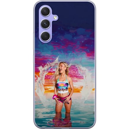 Kompatibel Mobilcover til Samsung Galaxy A54 Blond kvinde i farverigt strandtøj, der leger i havet ved solnedgang
