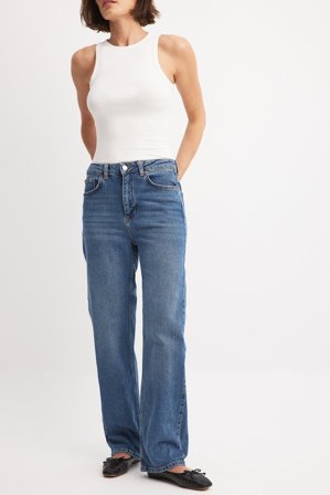 NA-KD Straight High Waist Jeans - Straight jeans - Blå - EU 32