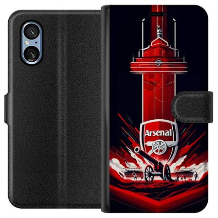 Yhteensopiva Lompakkokotelo Sony Xperia 5 V Arsenal-embleemi, jossa tykki ja stadionmotiivi voimakkaassa punaisessa ja valkoisessa urheilusuunnittelus