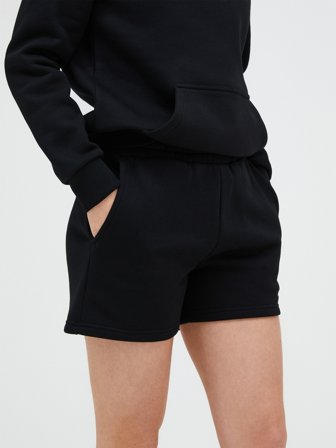 Peak Performance - Original Small Logo Shorts Women