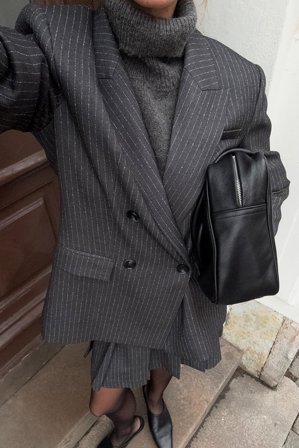 NA-KD Oversized mjuk randig blazer - Figursydd kavaj - Grå,Stripe - EU 34