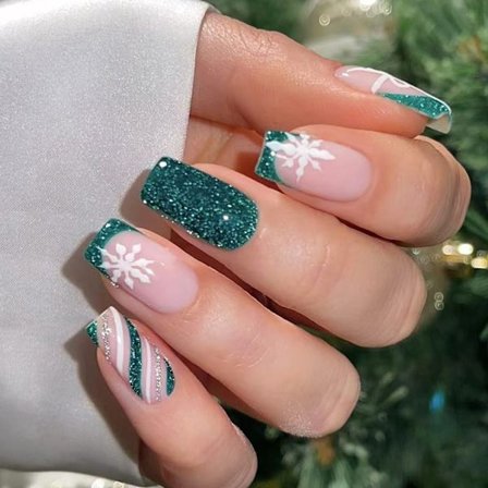 Eleganta Shimmers Press On Naglar 24-delars Set Kort Mandel Glitter Lösnaglar