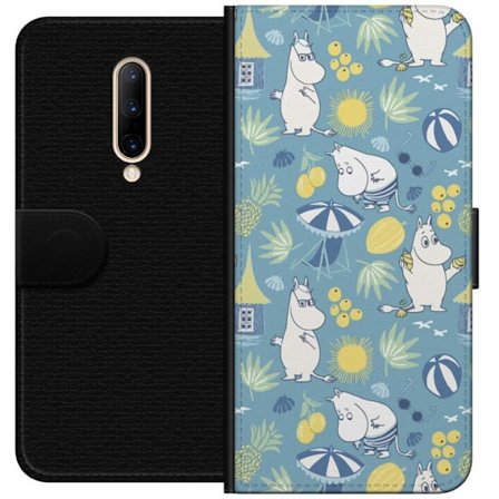 OnePlus 7 Pro Tegnebogsetui Strandtema med frugter, parasoller, sommerhus og glade figurer i et farverigt mønster fyldt med legesyge detaljer og varm