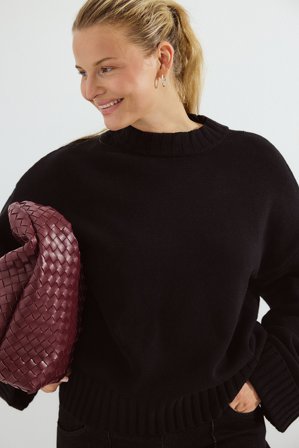NA-KD Folded Sleeve Knitted Sweater - Oversize trøjer - Sort - XL (EU 46)