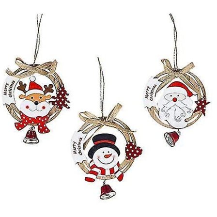 Juletræspynt i træ med julemand og rensdyr