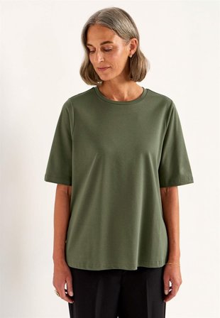 Cellbes of Sweden - Stretchig Premium t-shirt - olivgrön - för damer - 46/48