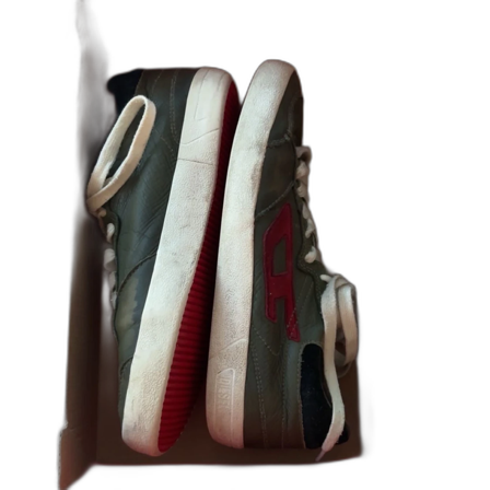 Mörkgröna diesel sneakers
