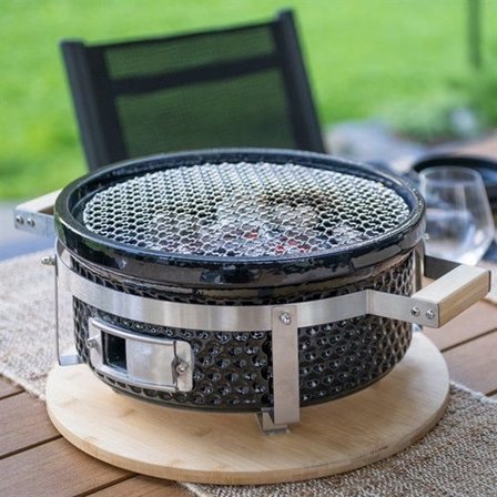 Hibachi kolgrill i keramik med bambubas och ståljalusta, Ø 30 cm