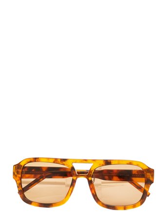 Kaya Brown A.Kjærbede