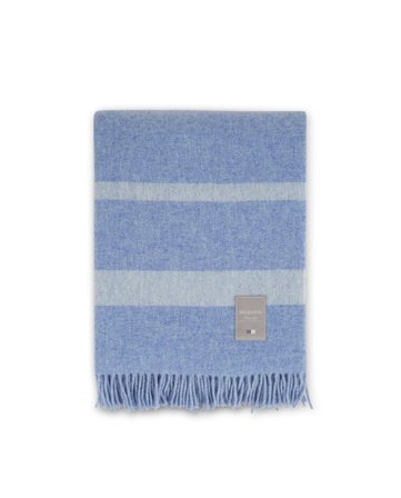 Lexington Hotel wool throw, blue/white