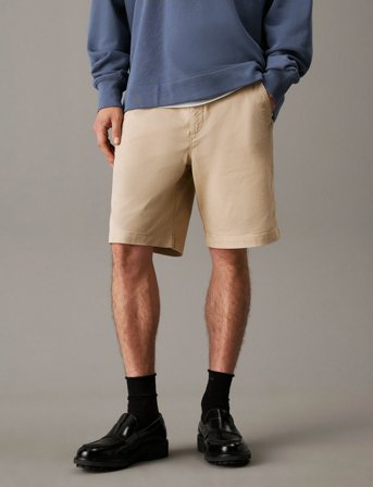 Calvin Klein Jeans Classic Cotton Chino Short 9 In - Beige - 36