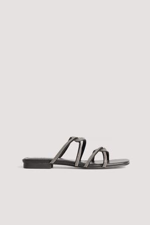 NA-KD Shoes Sandales plates à lanières - Slip on et tongs - Noir - EU 39