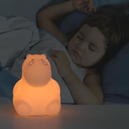 1 stk Flodhest Nattlys Flodhest Batteri LED Lampe for Barnerom med Fargeskiftende, BPA-fri Silikon, Hvit Boris