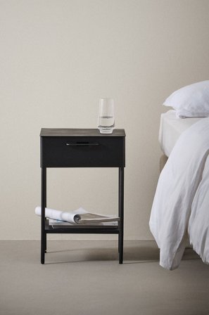 Jotex - Nattbord Black mdf / metall - VERNON - Kjøp Nattbord hos Jotex