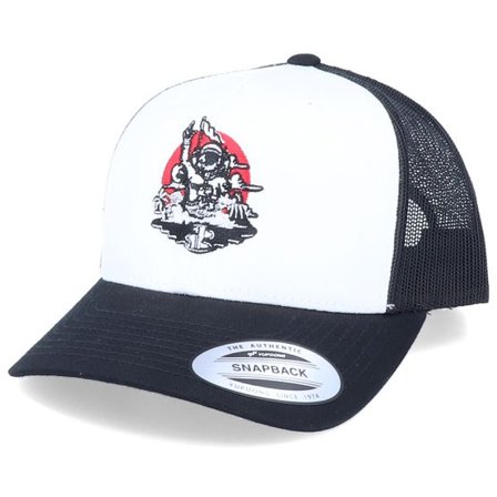 Iconic - Vit trucker Keps - Space Hero Retro Black/White Trucker @ Hatstore