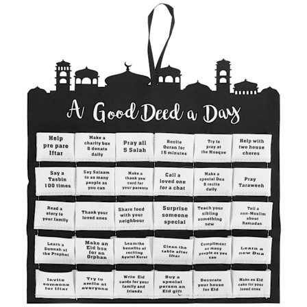 Ramadan-kalender i filt med nedtelling, hengende muslimsk dekorasjon, håndverksartikler