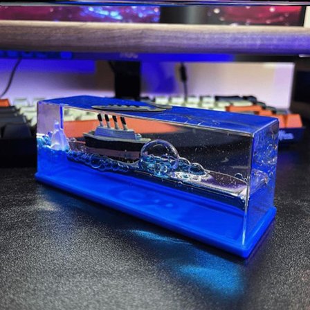 Kryssningsfartyg Fluid Drift Ornament Hemtillbehör Dekoration Flytande Titanic Fluid Desktop Ornament Trädgårdstillbehör