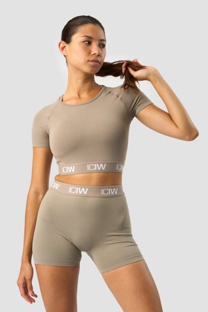ICANIWILL - Define Seamless Logo T-shirt Crop Top Taupe - Damen - ICIW
