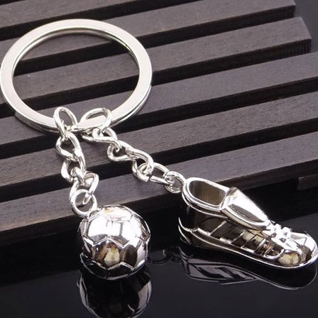 Fotbollskor och boll nyckelring prydnadssak