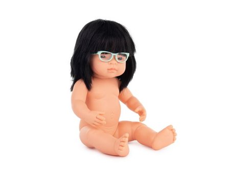 MINILAND Docka med glasögon 38cm - Lyreco - Skola och förskola - Lekmaterial - Dockor