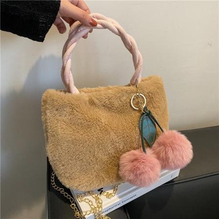 Kvinder håndtaske efterår og vinter moderigtigt lodne søde crossbody vinter Khaki pink fuzzy ball pendant