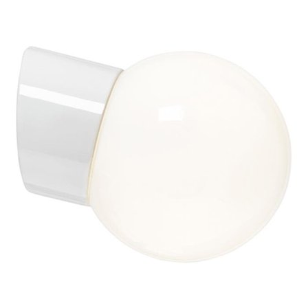 Ifö Electric Classic Glob Väggarmatur blank, sned, IP54 Vit, Belysning