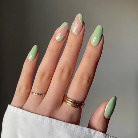 Manikyr Enkel Grön Och Vit Färgmatchning Nagellapp 24st