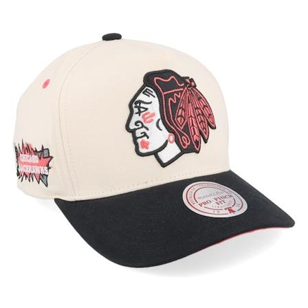 Mitchell & Ness - NHL White adjustable Caps - Chicago Blackhawks Overspray Pro Off White/Black A-frame Adjustable @ Hatstore