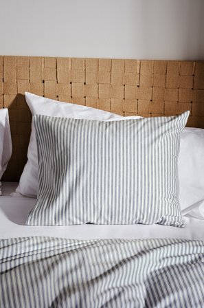 Jotex - Putetrekk Økologisk Blå/hvit - ESSA - Kjøp Putevar hos Jotex