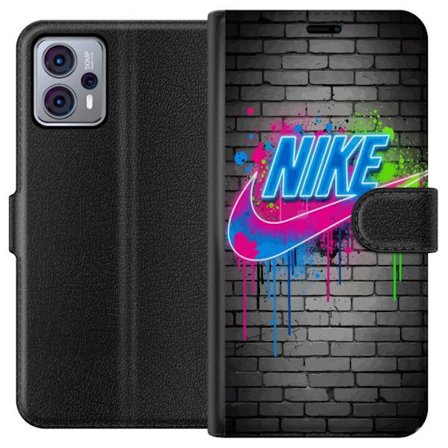 Motorola Moto G23 Lompakkokotelo Neonvärikkäänkatutaiteen logo pirteää graffitiä sinisellä, vaaleanpunaisella ja vihreällä suihkeella tiilimu