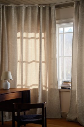 Jotex - Målbestilt Bouclégardin Lys beige - MOLLY - Kjøp Måltilpassede gardiner hos Jotex