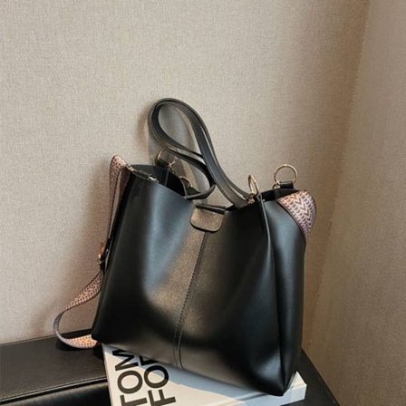 Messenger Bag Crossbody taske SORT L