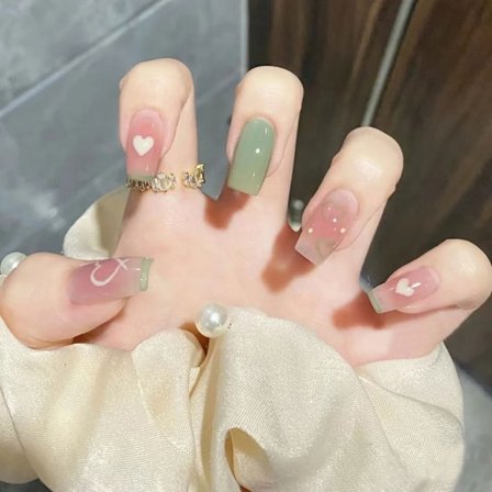 24-pack med konstgjorda naglar