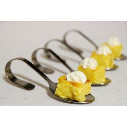 4 tarjoilulusikkaa_ NN