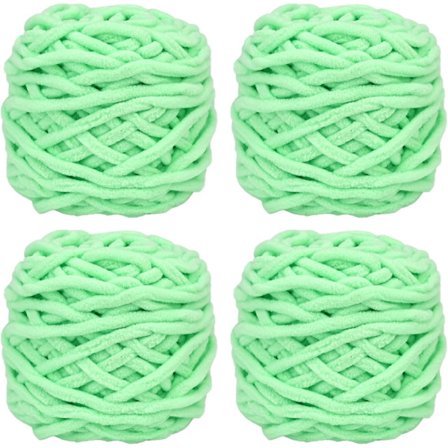 4-trådigt stickgarn, lämpligt för virkning, mjukt och tjockt, lämpligt för olika stickprojekt.