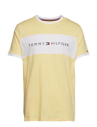 Cn Ss Tee Logo Flag Underwear Night & Loungewear Pyjama Tops Keltainen Tommy Hilfiger