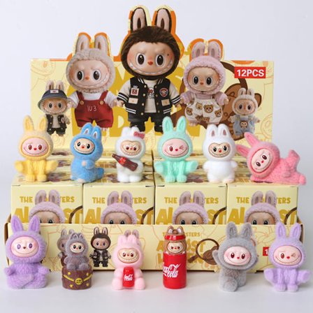 Monster Adventskalender, hul gledeanheng, nøkkelring, pynt, barnegave (12 overraskelsesblindboks trendy leker)