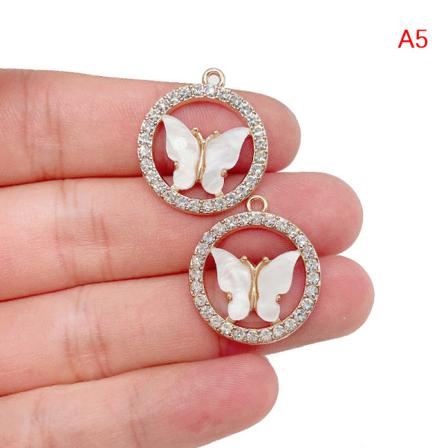 10 St Butterfly Charms Akryl Hänge Halsband Smycken Gör