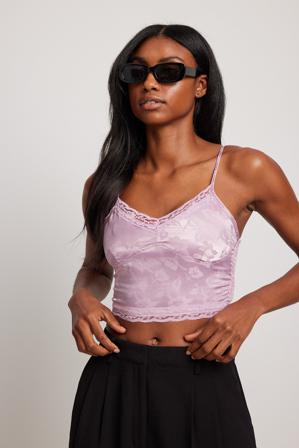NA-KD Party Débardeur en satin avec détail dentelle - Débardeurs - Violet - EU 40